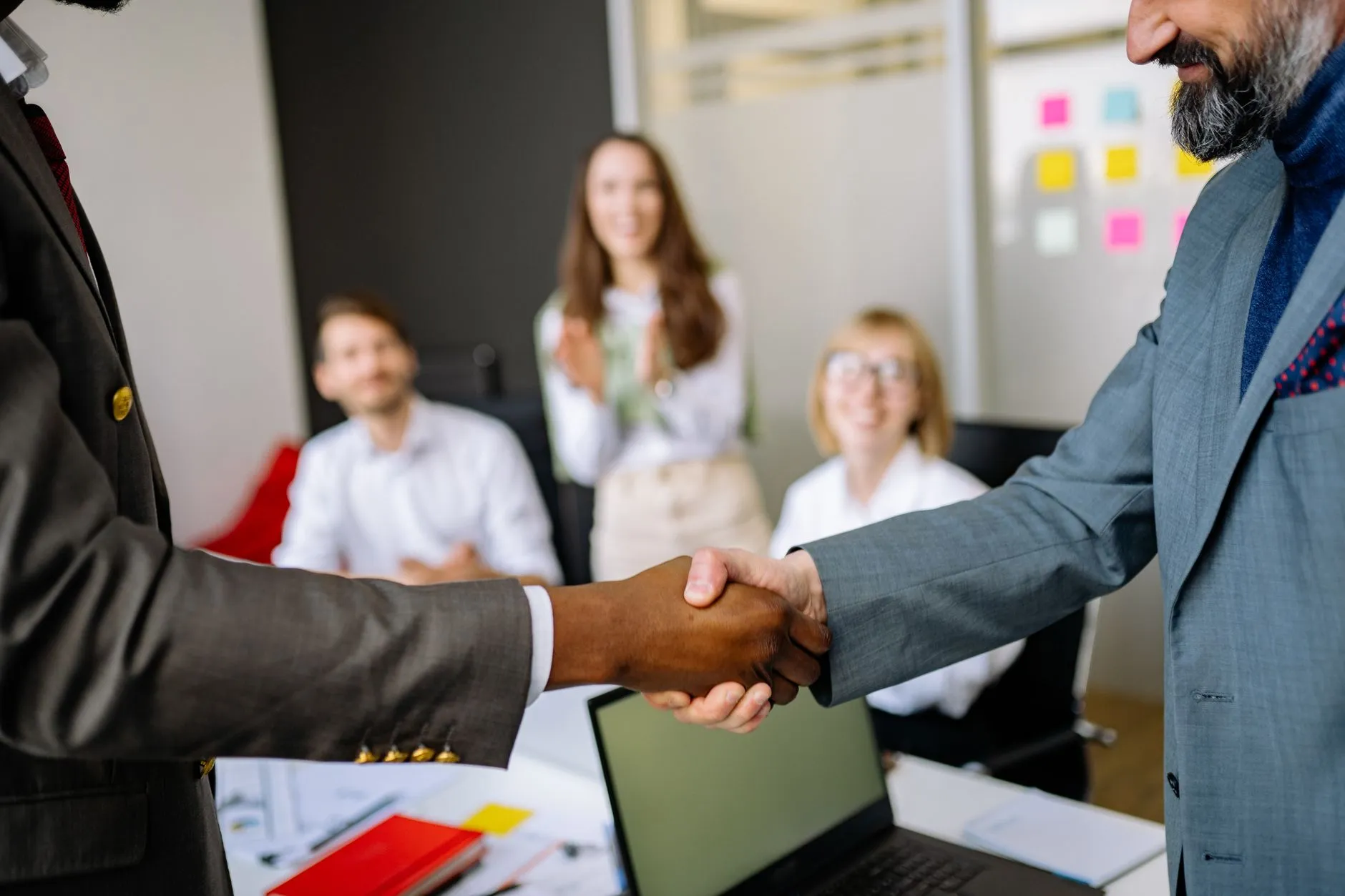 Bot-to-human handover: the checklist that saves tickets